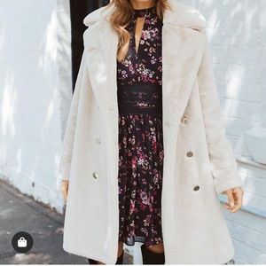 Evernew Elizabeth Coat size 2